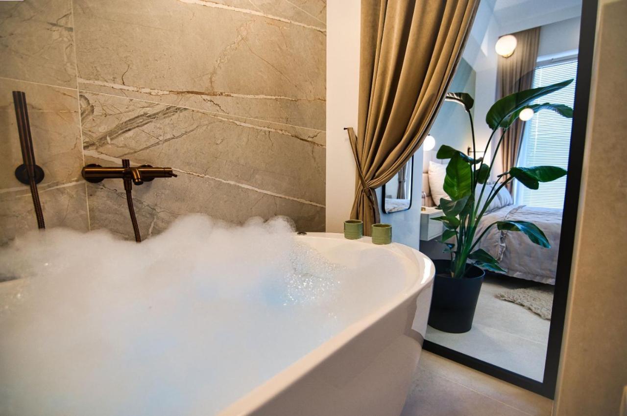 Zator Apartament Mint Wanna Spa Bagian luar foto